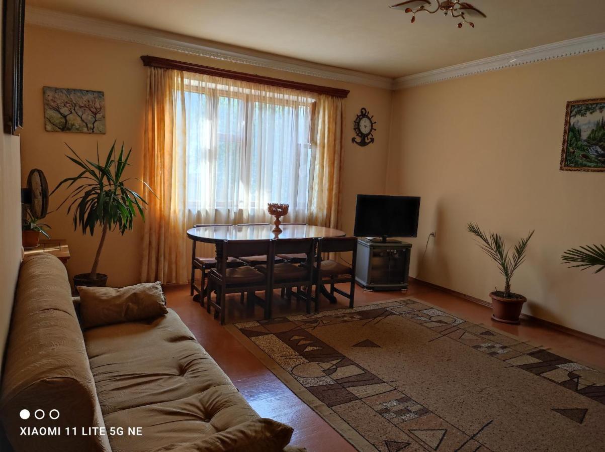 Gayane & Khikar B&B Ch'iva Bagian luar foto