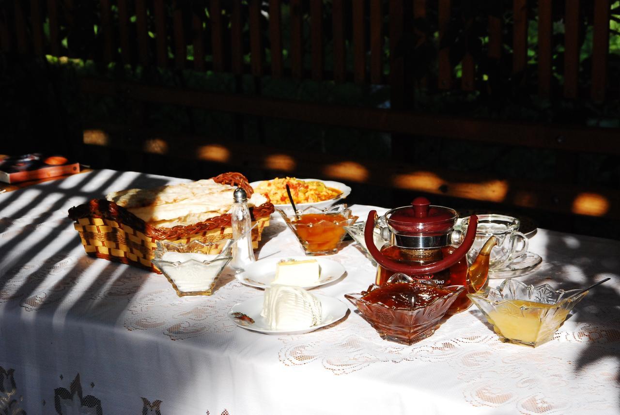 Gayane & Khikar B&B Ch'iva Bagian luar foto